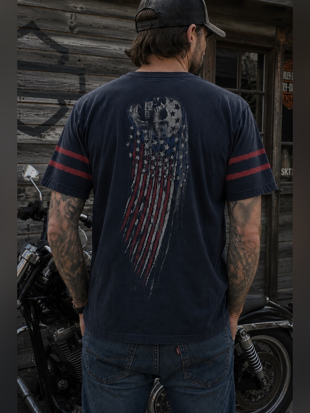 Harley-Davidson Men's Navy Skull American Flag Graphic T-Shirt Size Large